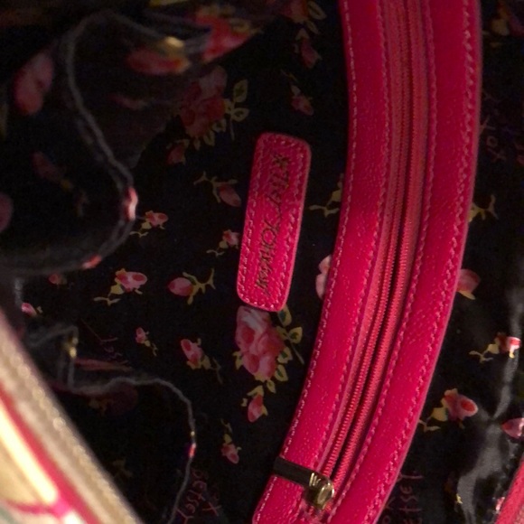 Betsey Johnson Purse/Cosmetic Case - Picture 9 of 10